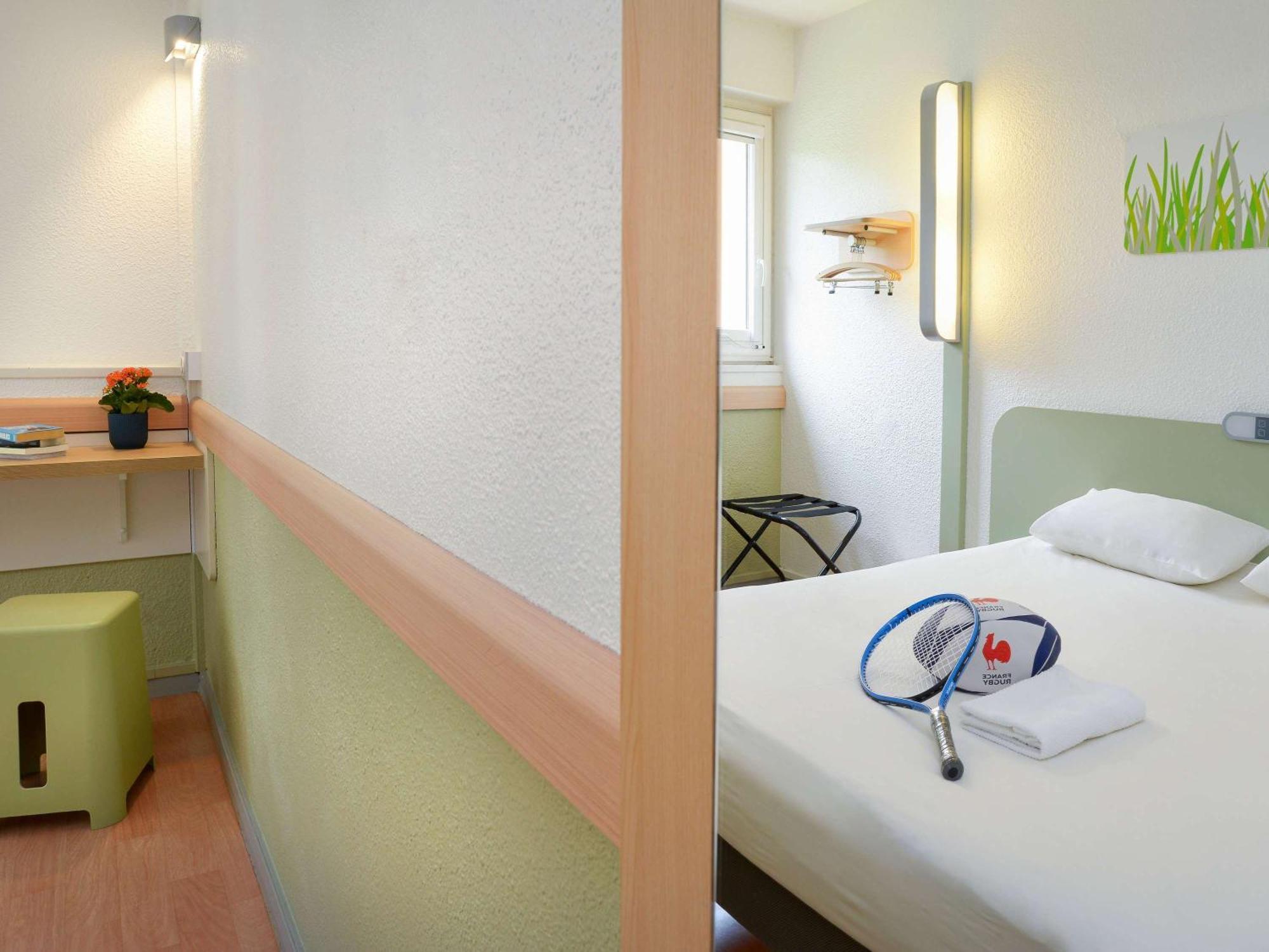 Ibis Budget Toulouse Centre Gare Exterior photo
